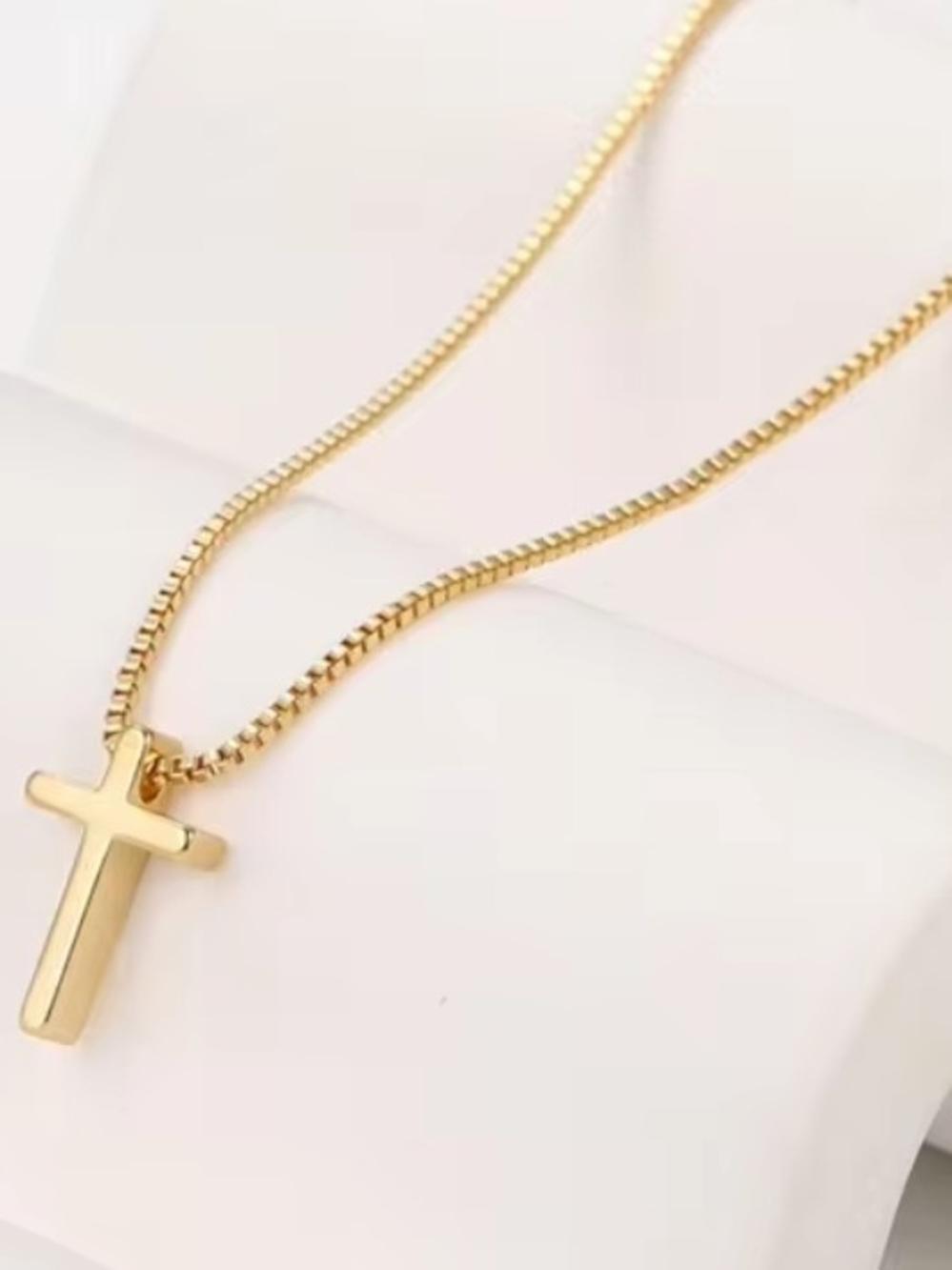 Gold Plated Cross Pendant Necklace - Timeless Fashion Jewelry